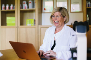 Eva Proudman at work image 1