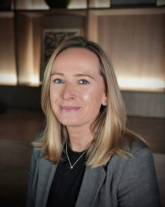 Elaine Walker, AskRose